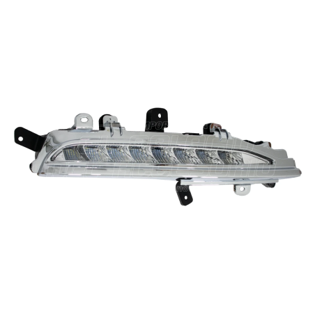 NEBLINERO GUARDACHOQUE GREAT WALL VOLEEX C30 PLUS 2019-2024 ALTERNO LED DIURNO DERECHO